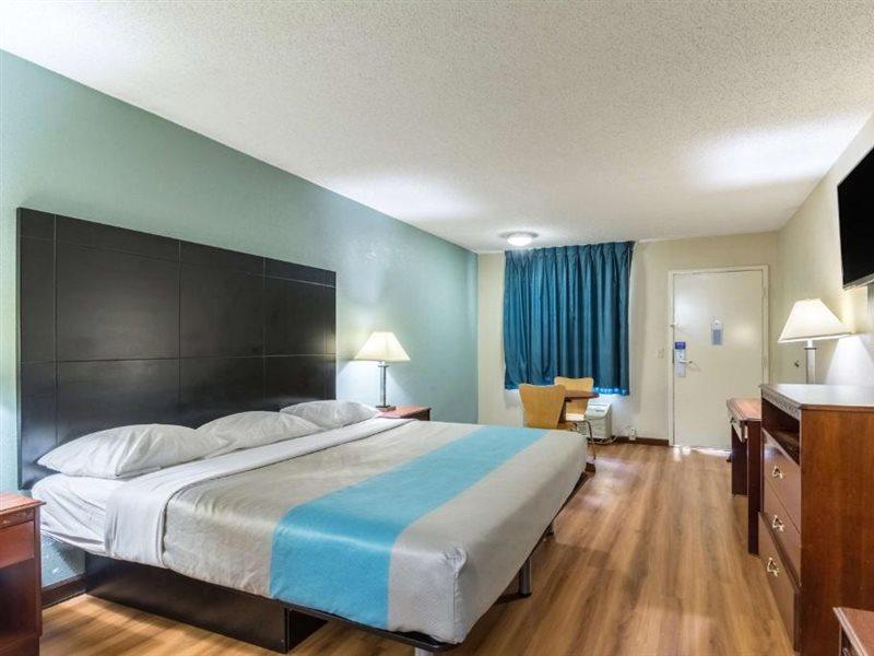 Motel 6-Kenly, Nc Exteriör bild