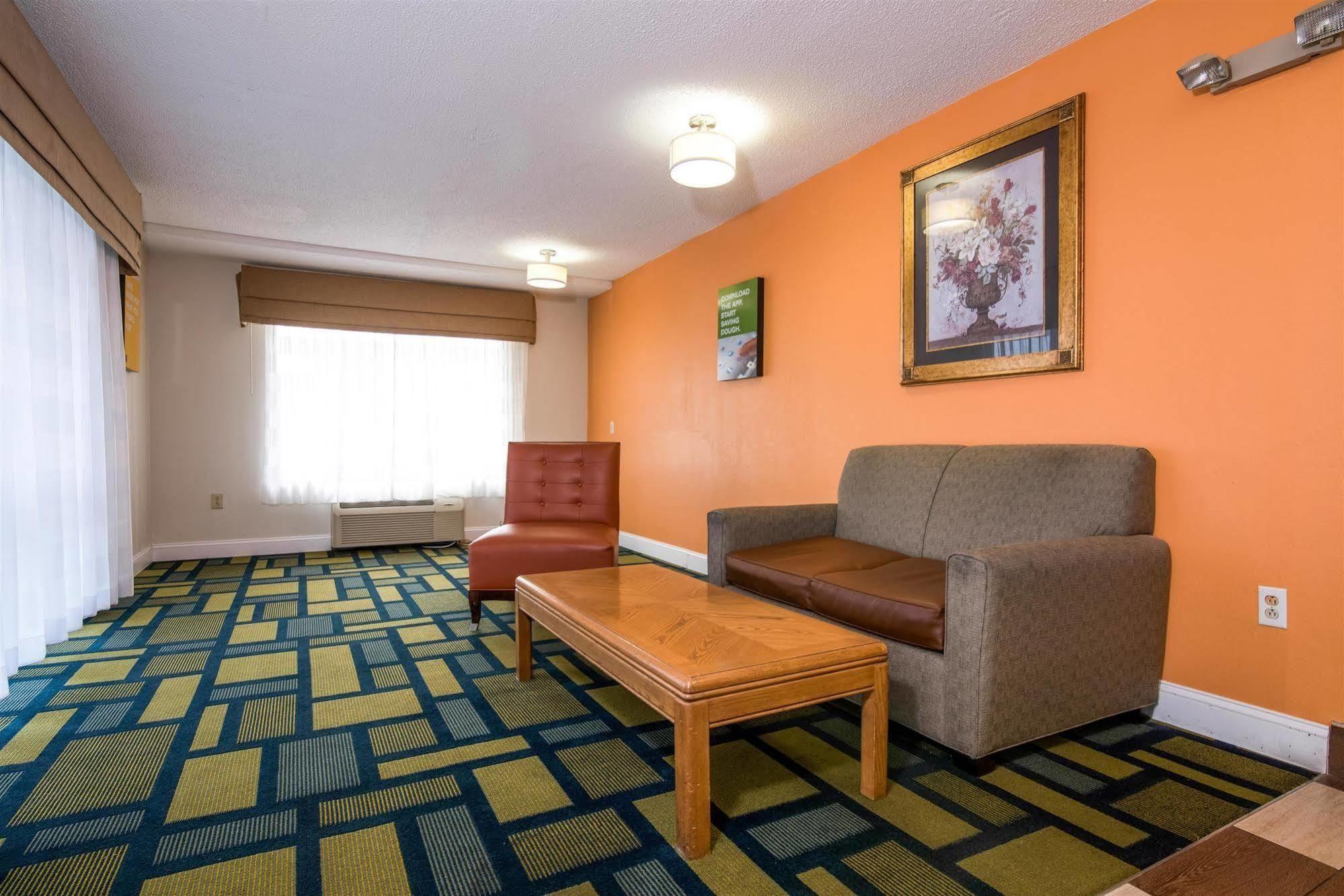 Motel 6-Kenly, Nc Exteriör bild