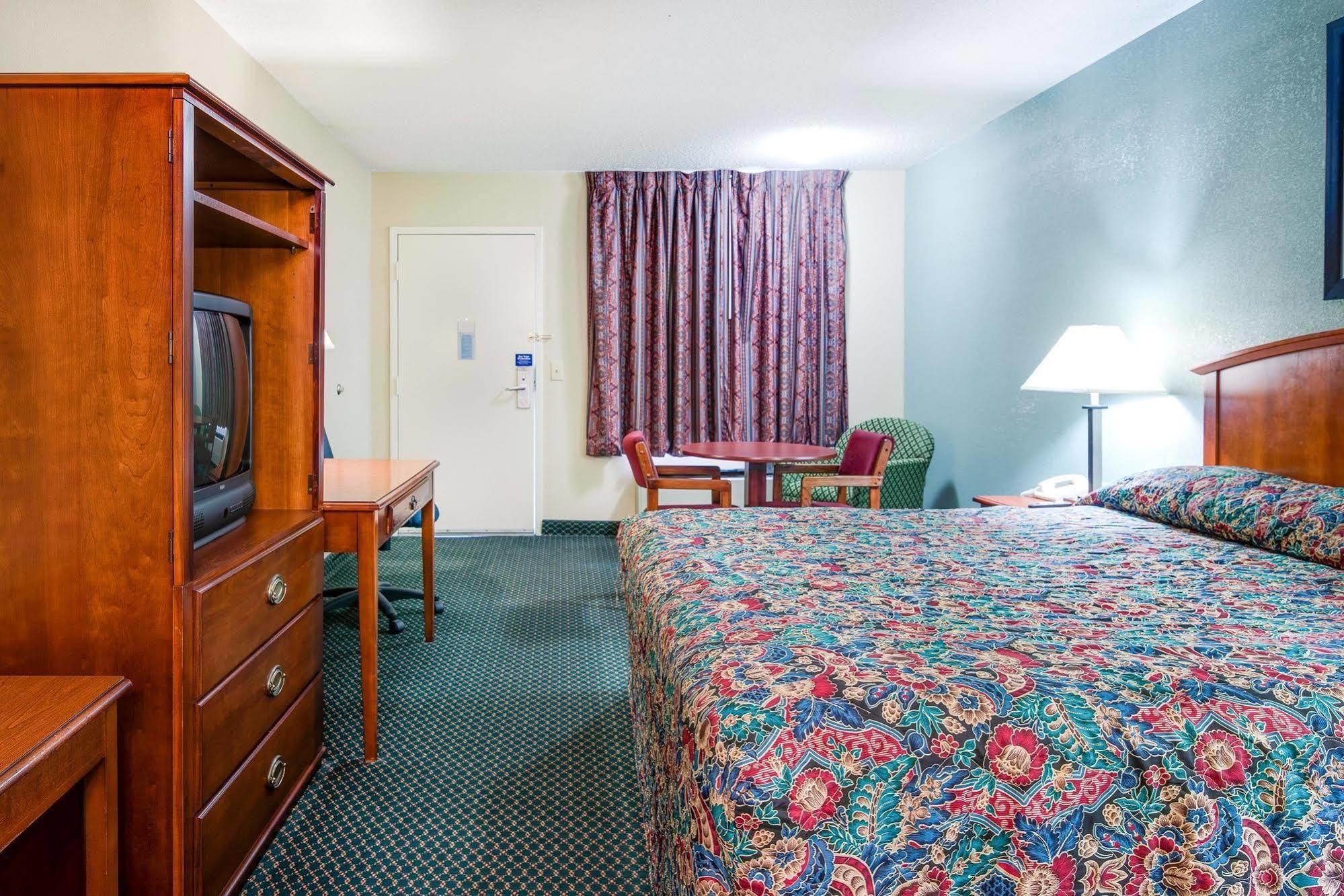 Motel 6-Kenly, Nc Exteriör bild